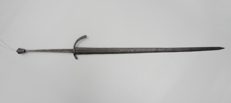 Miecz dwuręczny typu XVII (Oakeshott)